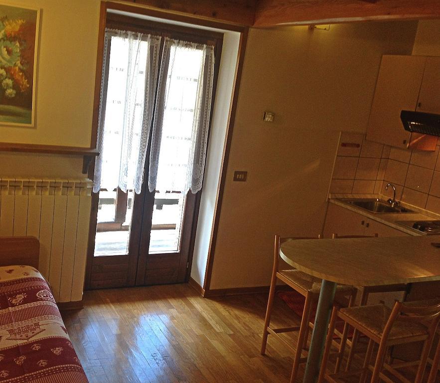 Residence Casa Dei Fiori Alagna Valsesia Phòng bức ảnh